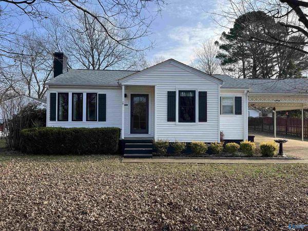 321 Hoffman Street, Athens, AL 35611