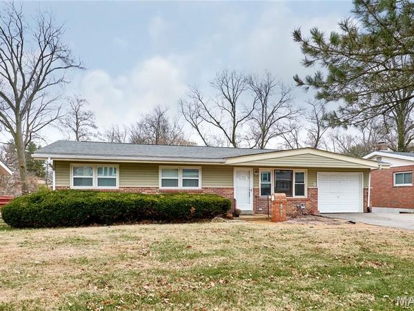 2440 Chaucer Avenue, St Louis, MO 63114