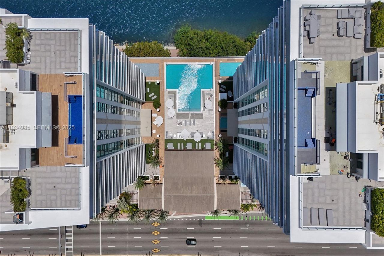 300 Sunny Isles Blvd, Unit 4-TS-04, Sunny Isles Beach, FL 33160 Photo