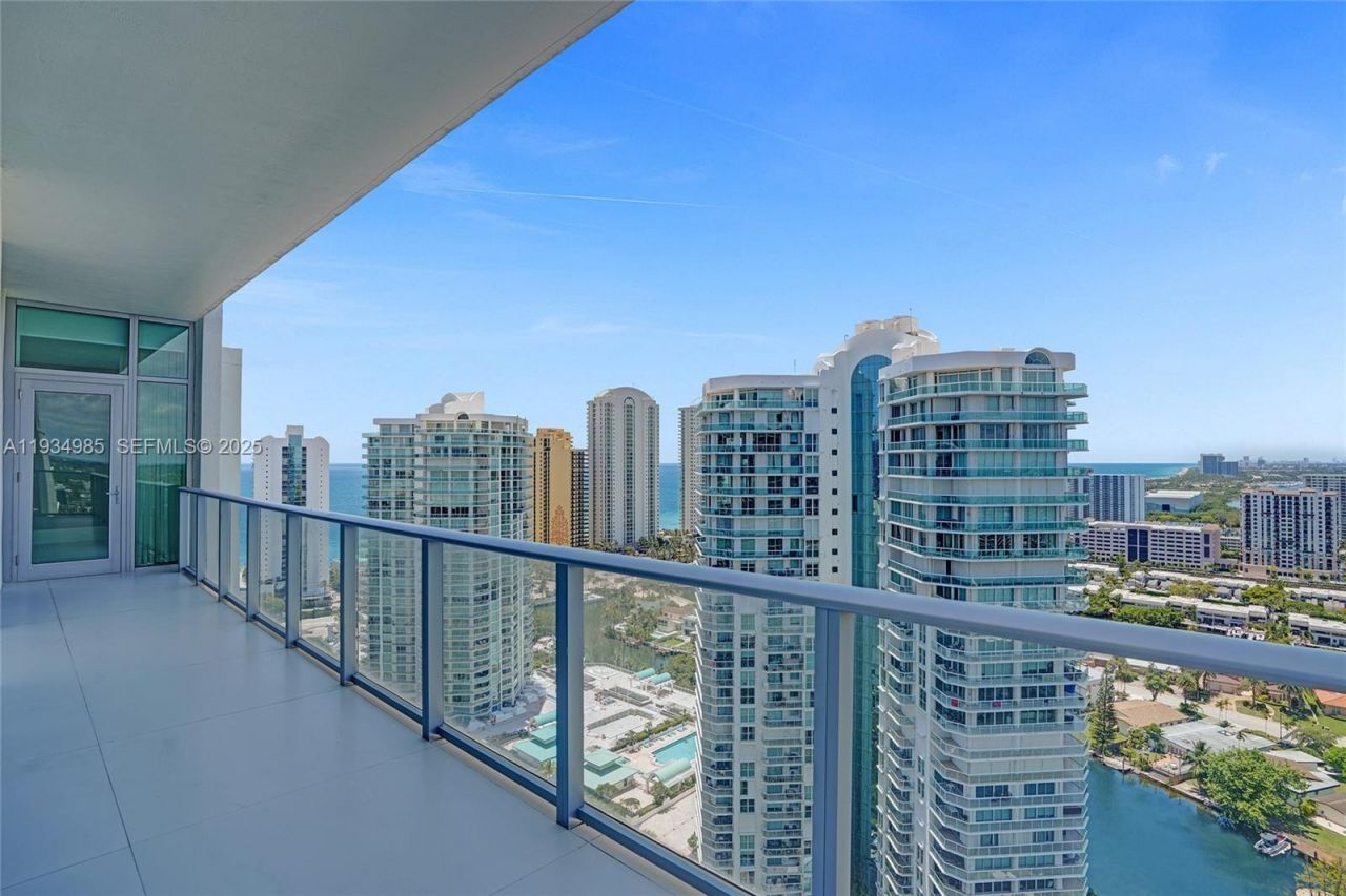 300 Sunny Isles Blvd, Unit 4-TS-04, Sunny Isles Beach, FL 33160 Photo