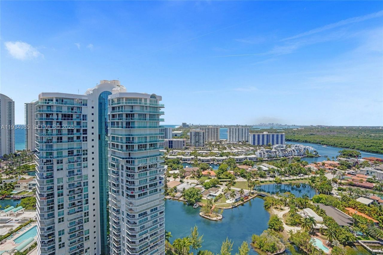 300 Sunny Isles Blvd, Unit 4-TS-04, Sunny Isles Beach, FL 33160 Photo