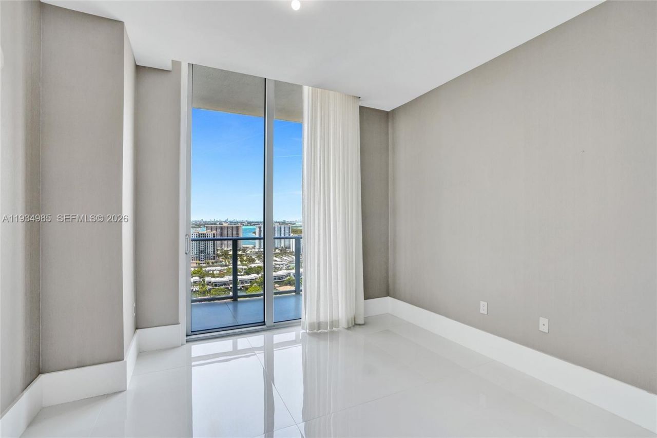 300 Sunny Isles Blvd, Unit 4-TS-04, Sunny Isles Beach, FL 33160 Photo