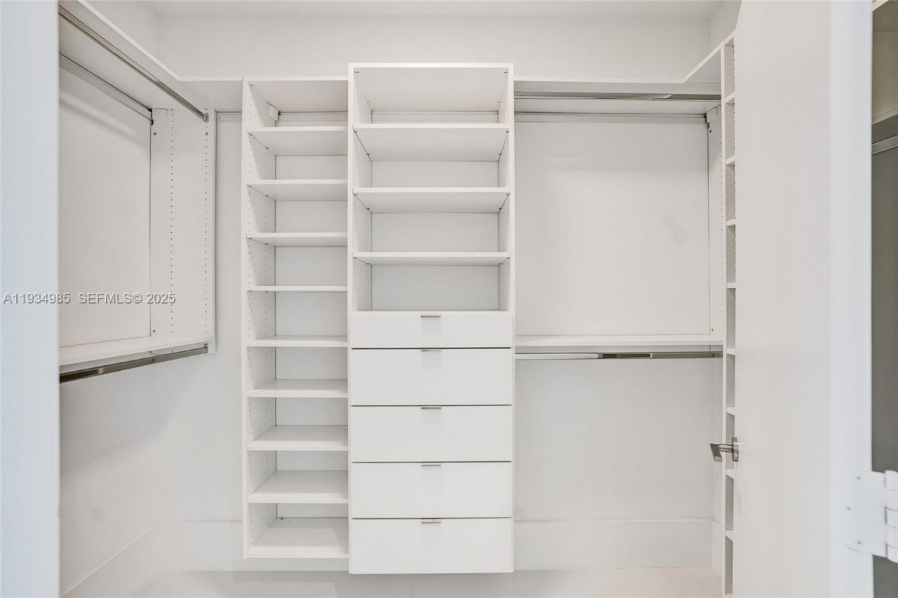 300 Sunny Isles Blvd, Unit 4-TS-04, Sunny Isles Beach, FL 33160 Photo