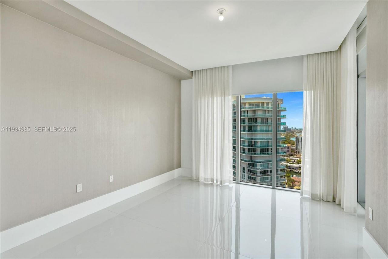300 Sunny Isles Blvd, Unit 4-TS-04, Sunny Isles Beach, FL 33160 Photo