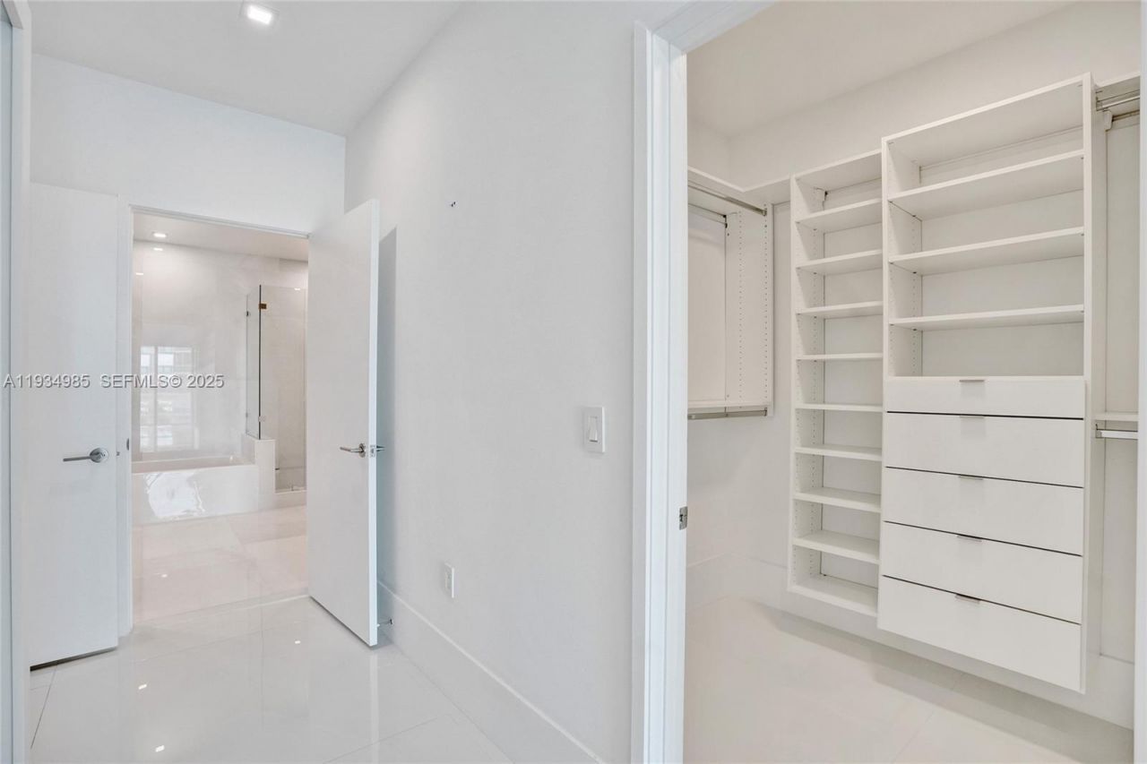 300 Sunny Isles Blvd, Unit 4-TS-04, Sunny Isles Beach, FL 33160 Photo