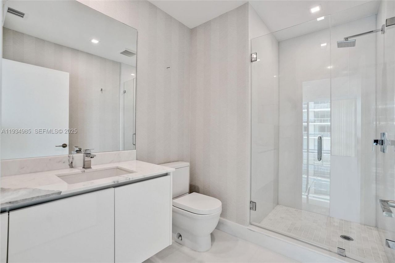 300 Sunny Isles Blvd, Unit 4-TS-04, Sunny Isles Beach, FL 33160 Photo