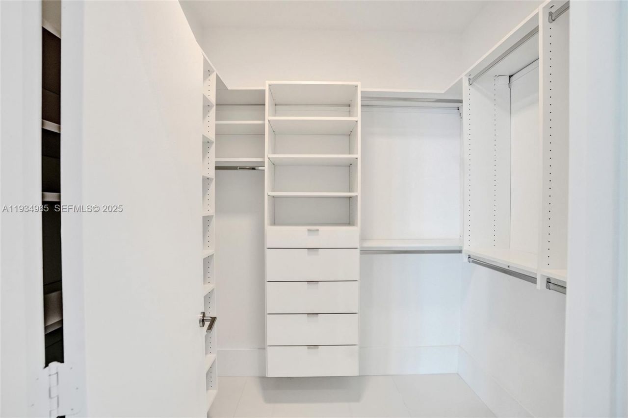 300 Sunny Isles Blvd, Unit 4-TS-04, Sunny Isles Beach, FL 33160 Photo