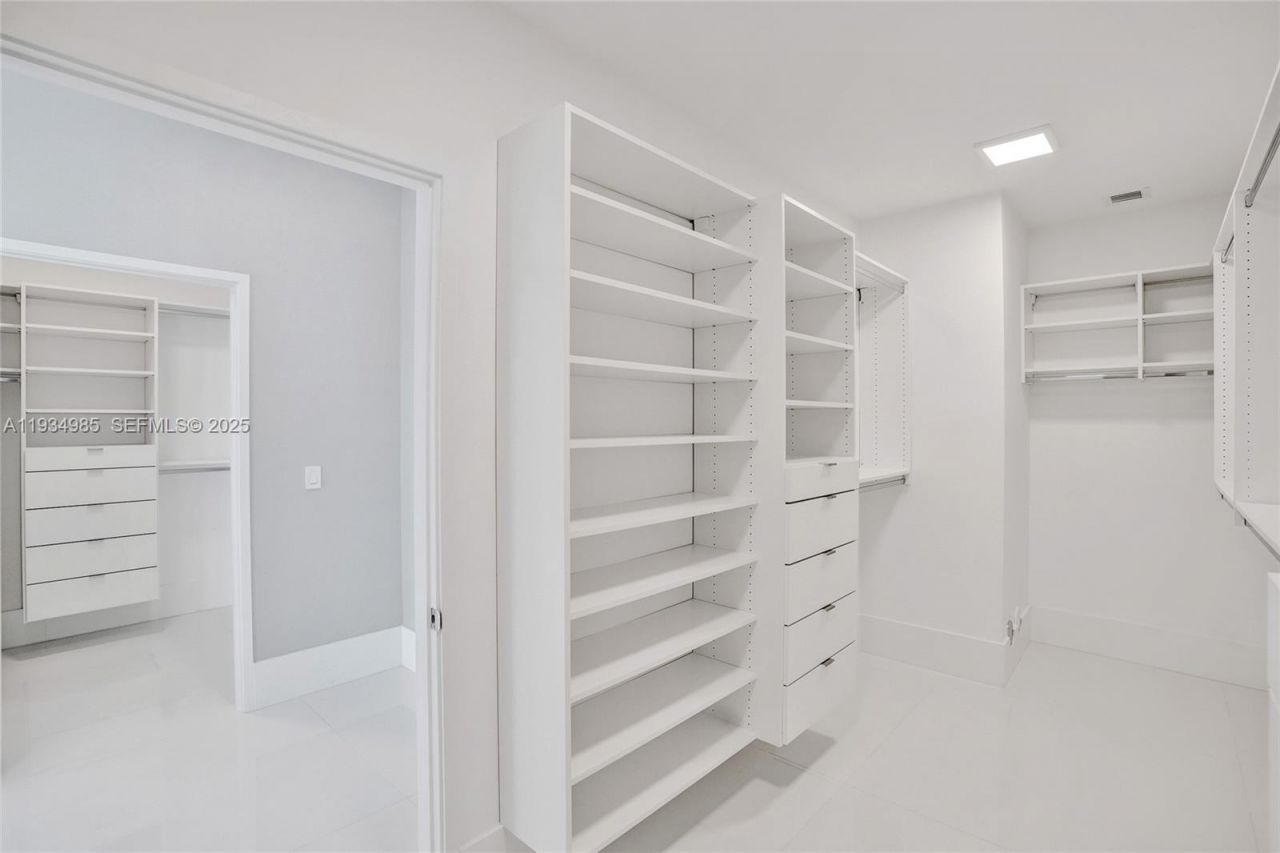 300 Sunny Isles Blvd, Unit 4-TS-04, Sunny Isles Beach, FL 33160 Photo