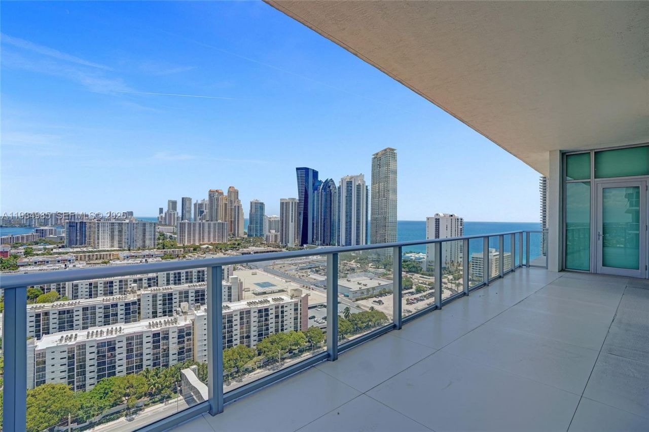 300 Sunny Isles Blvd, Unit 4-TS-04, Sunny Isles Beach, FL 33160 Photo