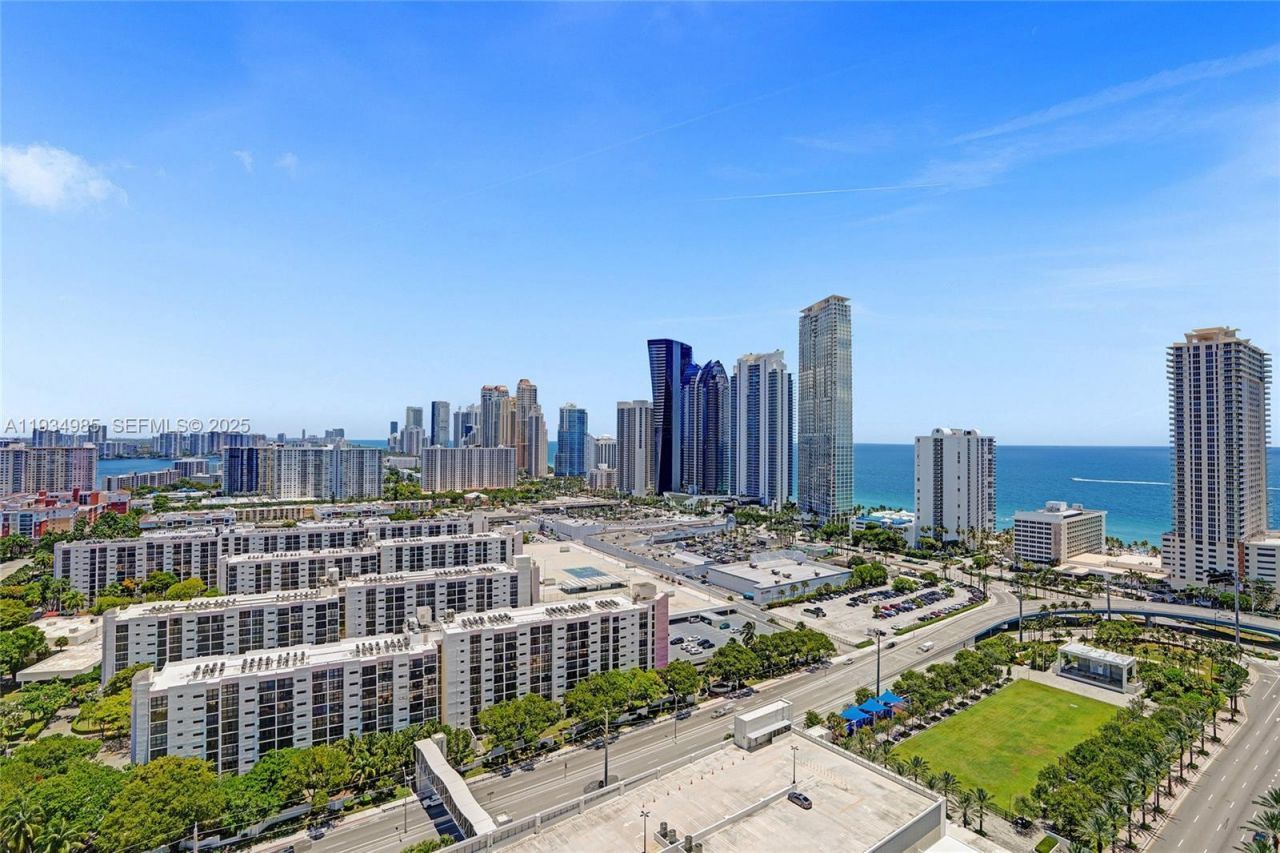 300 Sunny Isles Blvd, Unit 4-TS-04, Sunny Isles Beach, FL 33160 Photo
