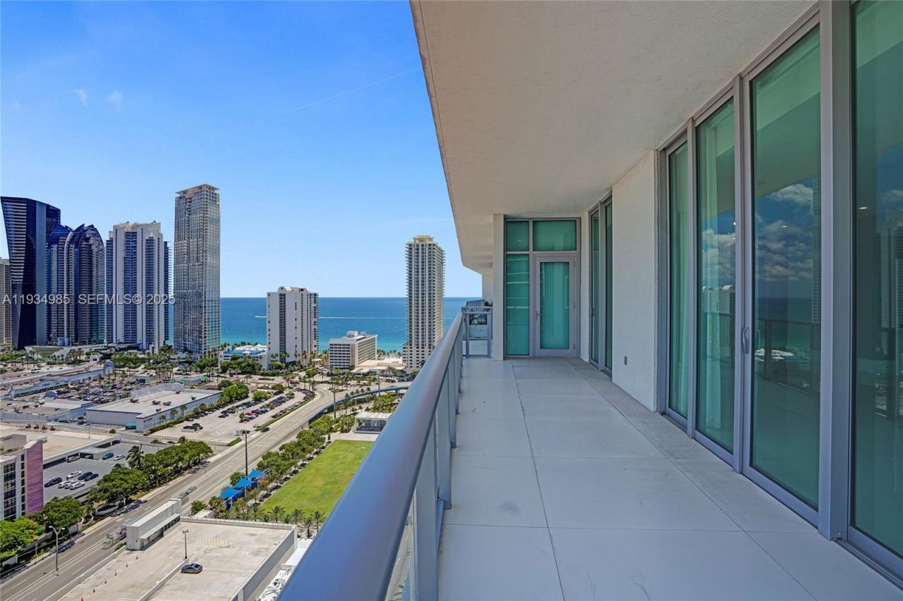 300 Sunny Isles Blvd, Unit 4-TS-04, Sunny Isles Beach, FL 33160 Photo