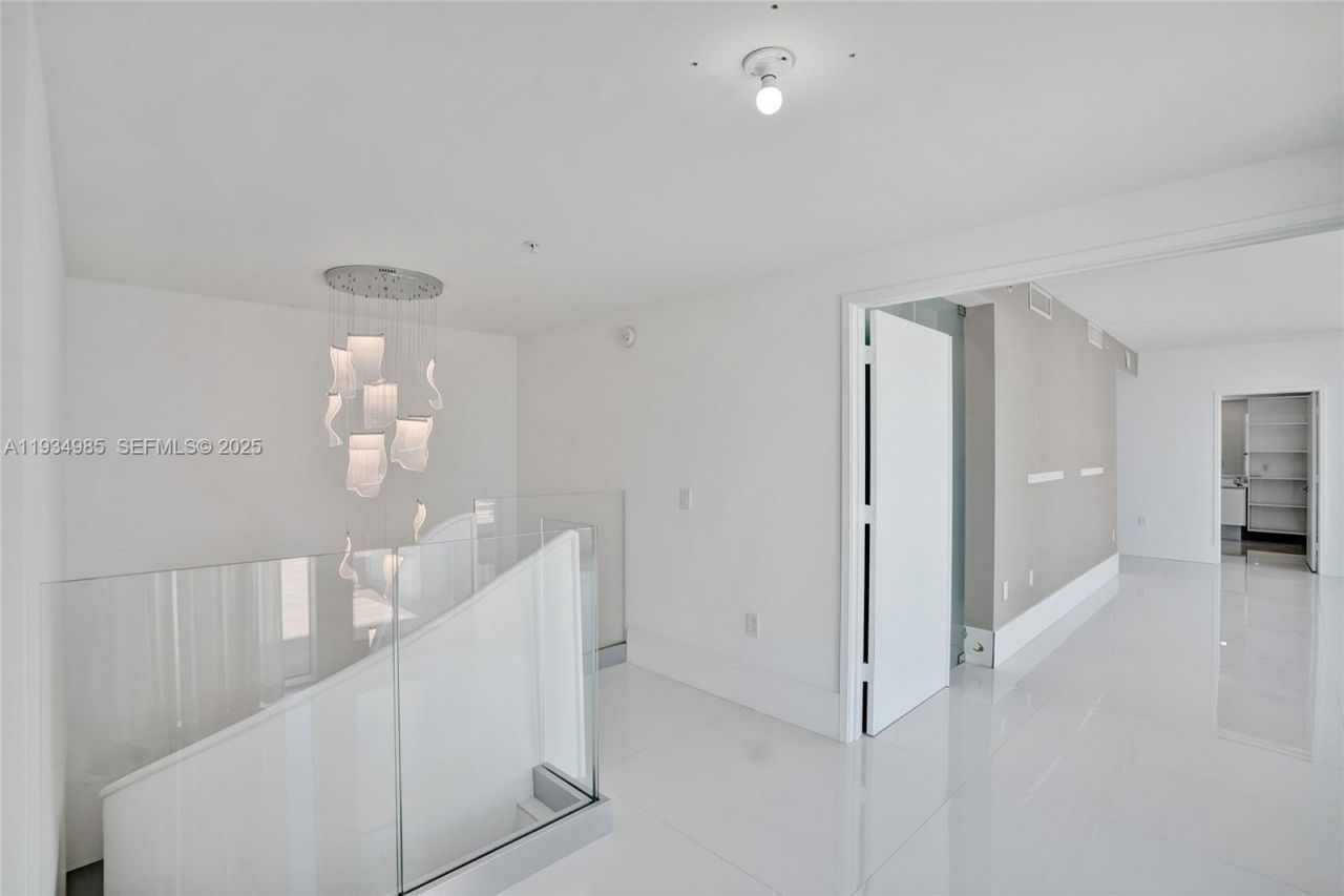 300 Sunny Isles Blvd, Unit 4-TS-04, Sunny Isles Beach, FL 33160 Photo