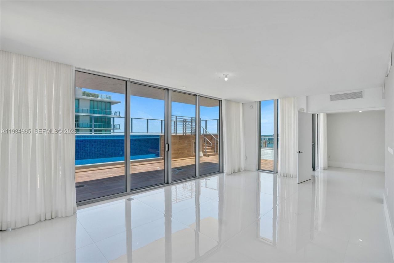 300 Sunny Isles Blvd, Unit 4-TS-04, Sunny Isles Beach, FL 33160 Photo