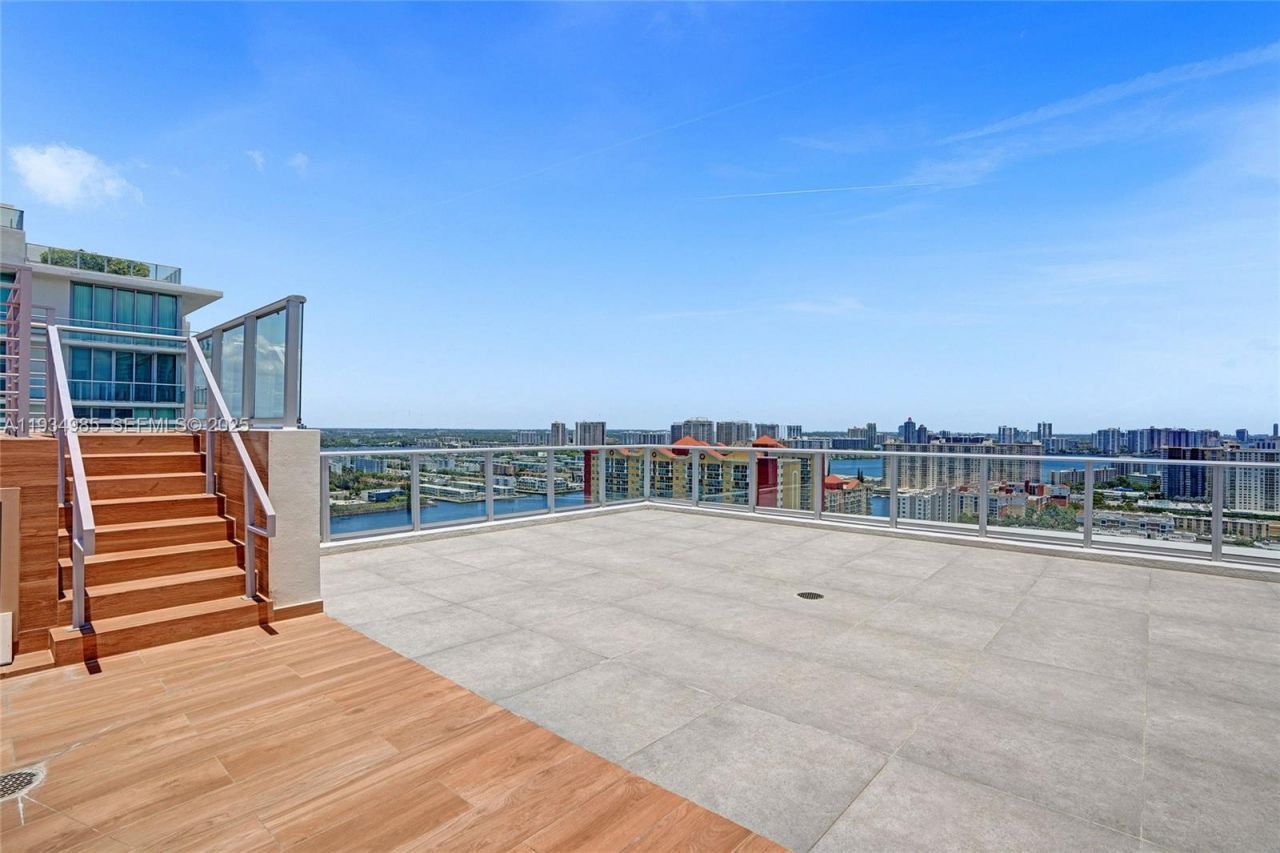 300 Sunny Isles Blvd, Unit 4-TS-04, Sunny Isles Beach, FL 33160 Photo