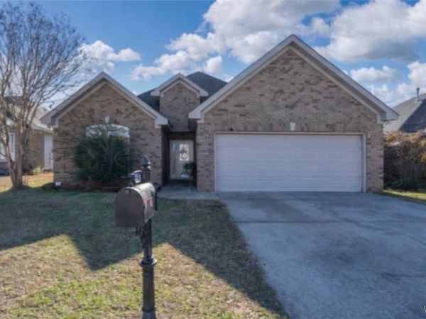 511 Prairie Field Drive, Tuscaloosa, AL 35405