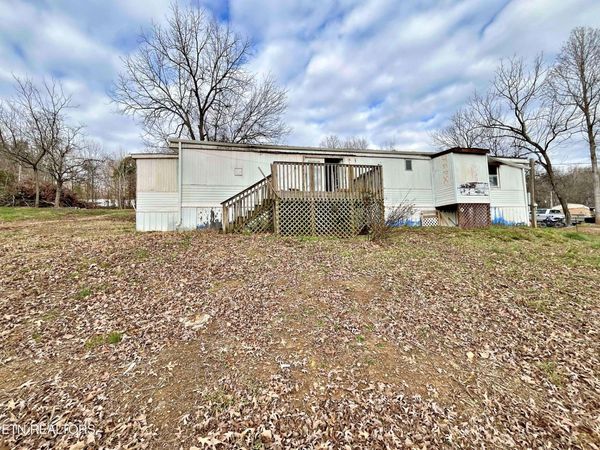 114 Pinecrest Drive, Loudon, TN 37774