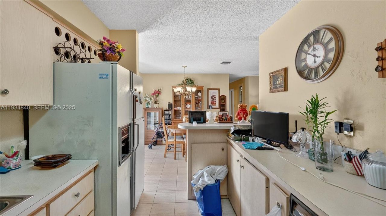 1701 SW 92nd Pl, Miami, FL 33165 Photo