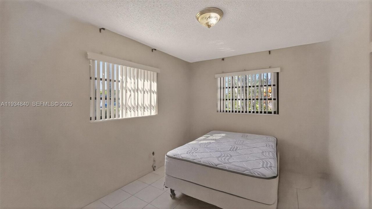 1701 SW 92nd Pl, Miami, FL 33165 Photo