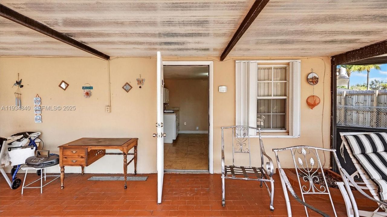 1701 SW 92nd Pl, Miami, FL 33165 Photo