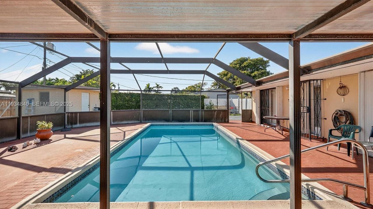 1701 SW 92nd Pl, Miami, FL 33165 Photo