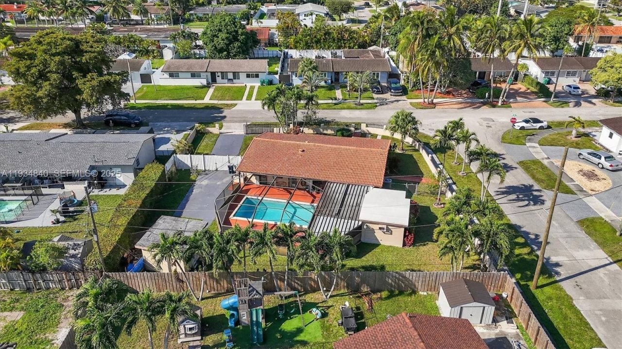 1701 SW 92nd Pl, Miami, FL 33165 Photo