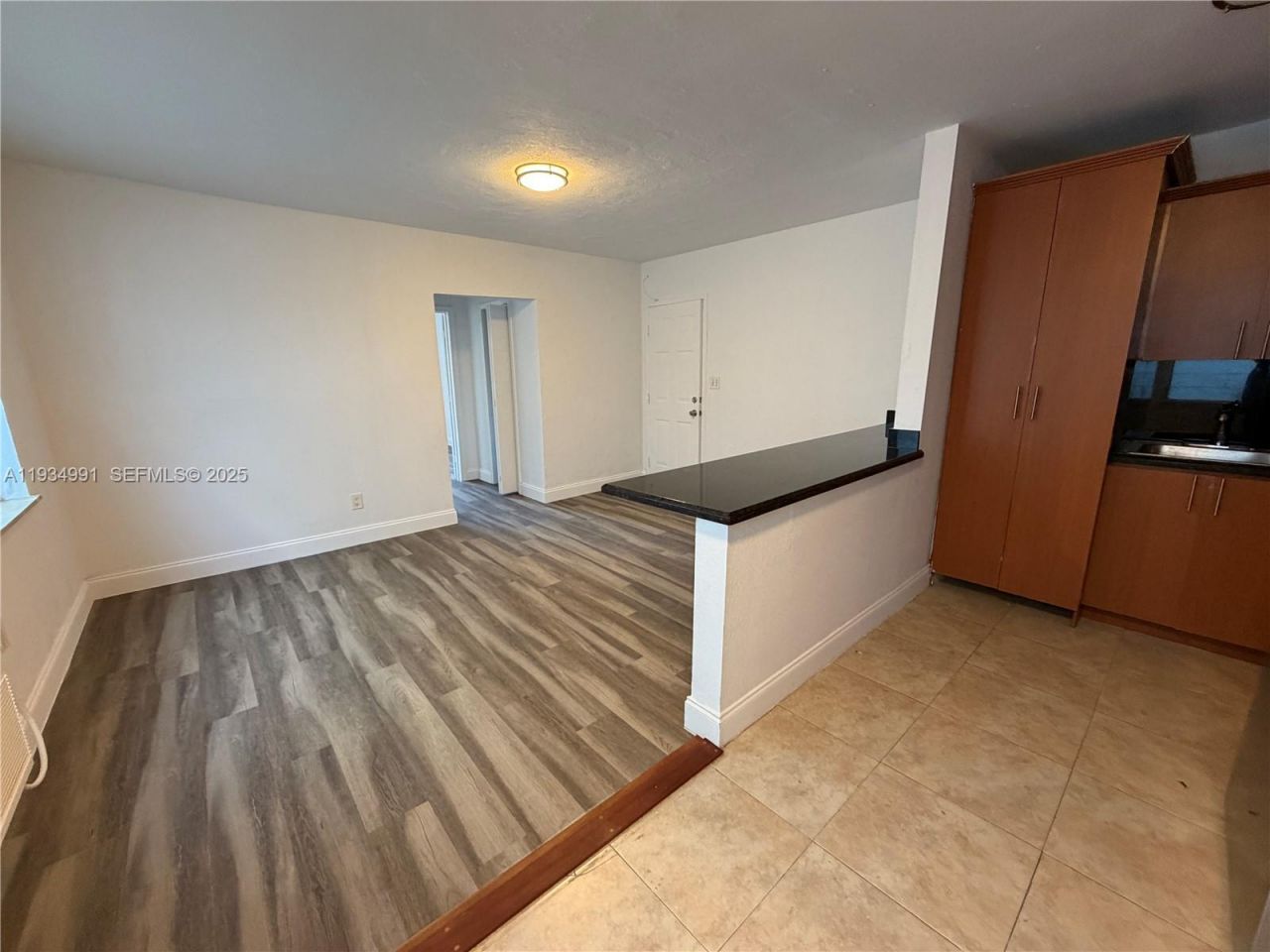 7928 Harding Ave, Unit 1, Miami Beach, FL 33141 Photo