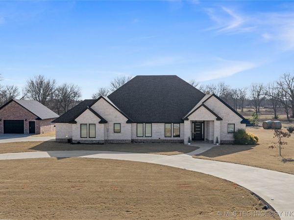 503 Brentain Lane, Madill, OK 73446