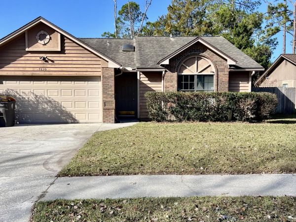 7820 COLLINS RIDGE Boulevard E, Jacksonville, FL 32244