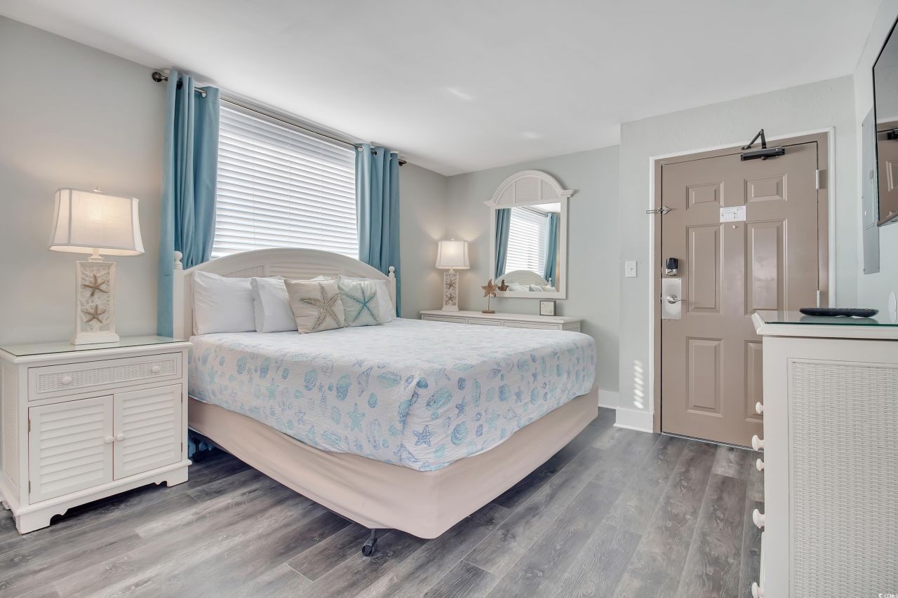 2310 N Ocean Blvd. Photo 16