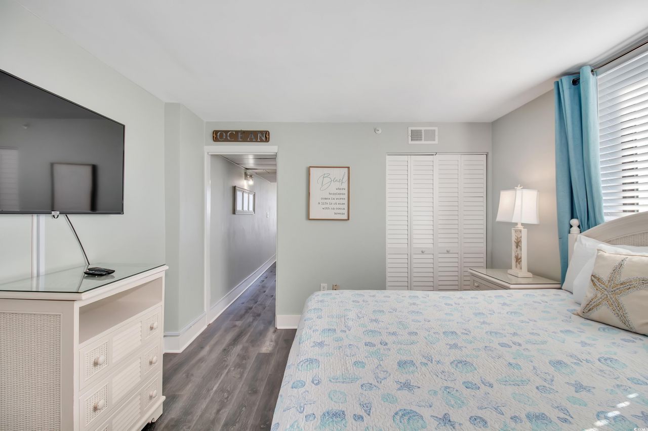 2310 N Ocean Blvd. Photo 18