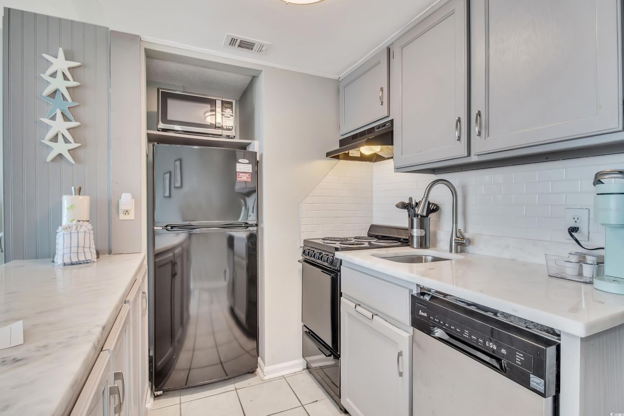 2310 North Ocean Blvd. Photo 11