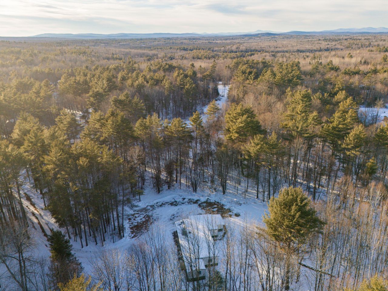 22 Hardwood Lane, Fairfield, ME 04937 Main Photo