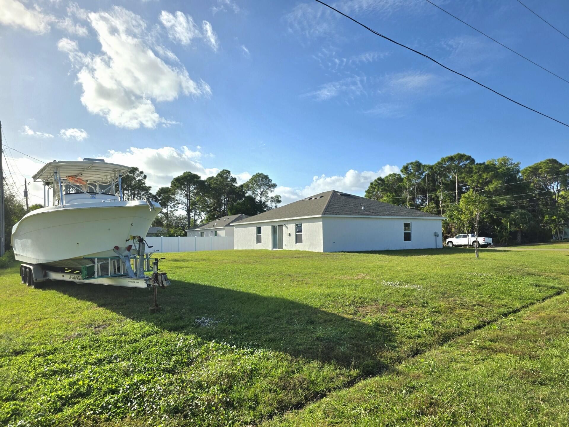 2772 SE Garfield Avenue, Port Saint Lucie, FL 34952 Photo