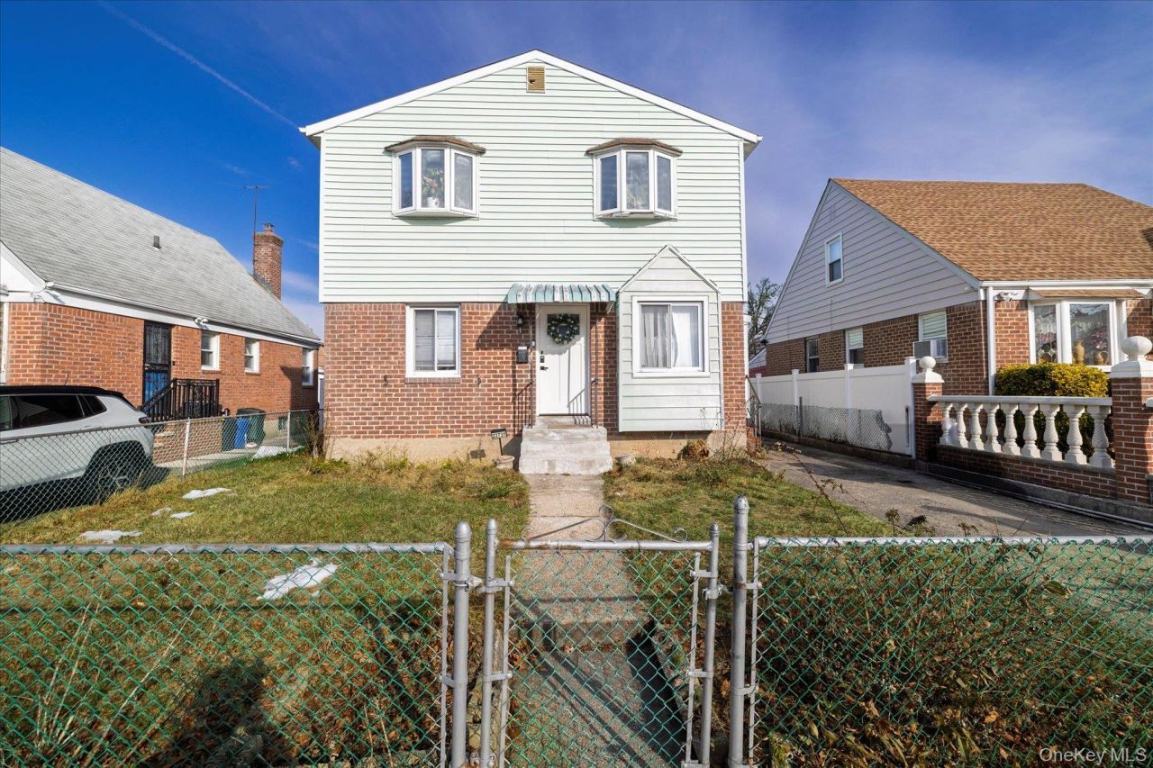 22731 111th Avenue, Queens Village, NY 11429 Main Photo