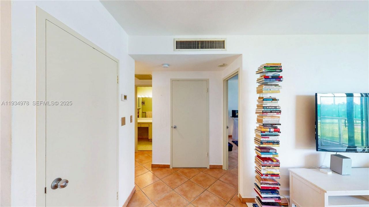 3301 NE 5th Ave, Unit 110, Miami, FL 33137 Photo