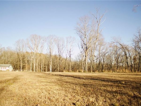 45 Keeling Lake Road SE, Cartersville, GA 30121