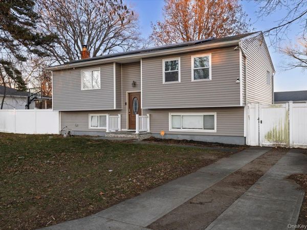 95 S 27th Street, Wyandanch, NY 11798