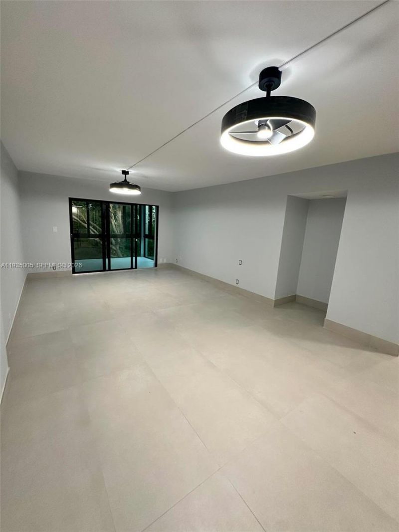 9440 SW 8th St, Unit 402, Boca Raton, FL 33428 Photo