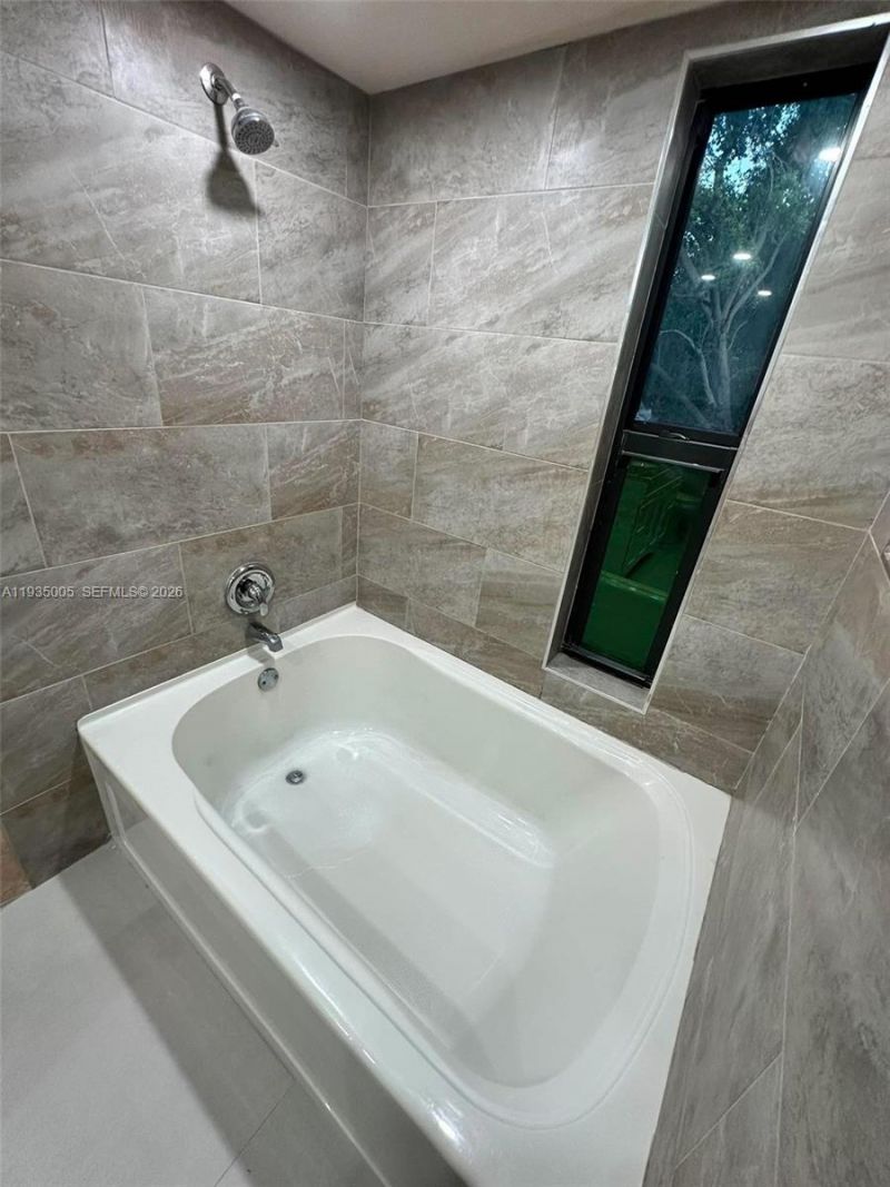 9440 SW 8th St, Unit 402, Boca Raton, FL 33428 Photo