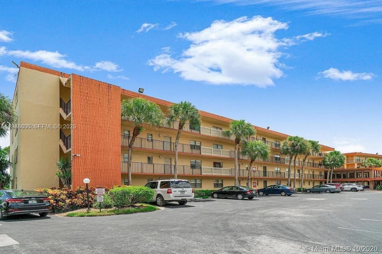 9440 SW 8th St, Unit 402, Boca Raton, FL 33428 Photo