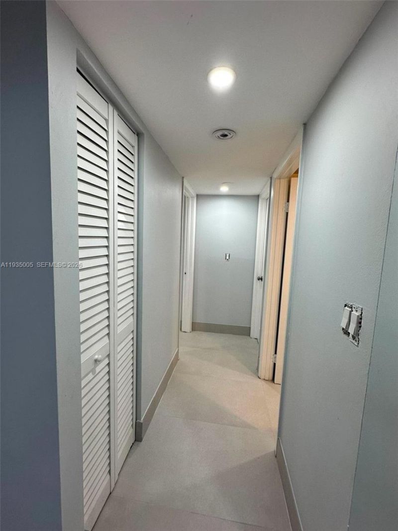 9440 SW 8th St, Unit 402, Boca Raton, FL 33428 Photo