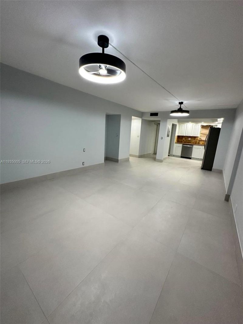 9440 SW 8th St, Unit 402, Boca Raton, FL 33428 Photo