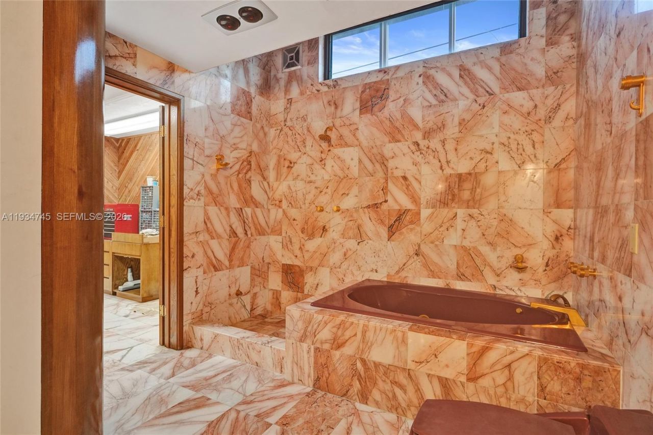 366 W 12th St, Hialeah, FL 33010 Photo