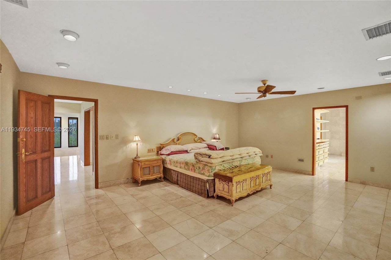 366 W 12th St, Hialeah, FL 33010 Photo