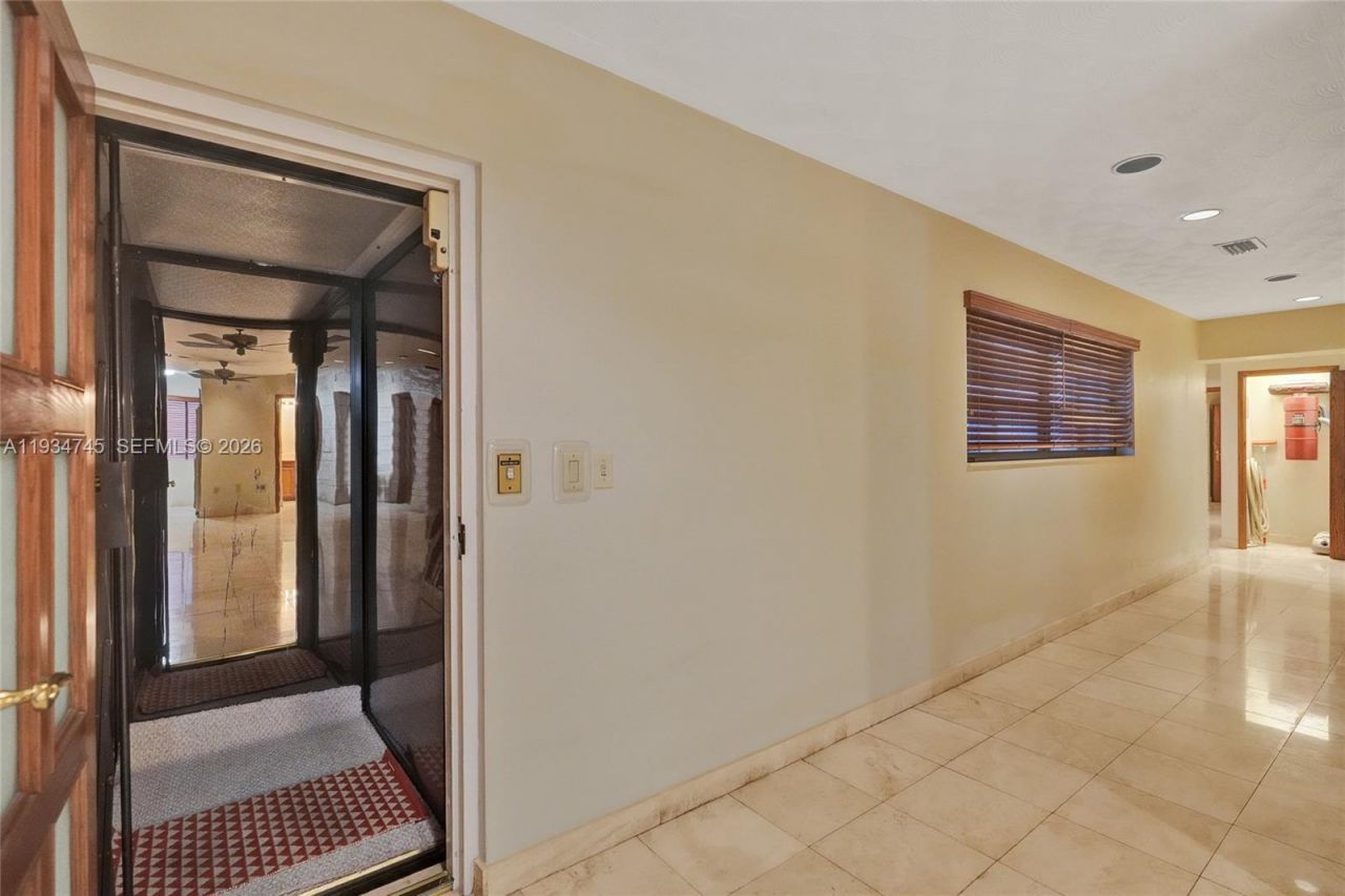 366 W 12th St, Hialeah, FL 33010 Photo