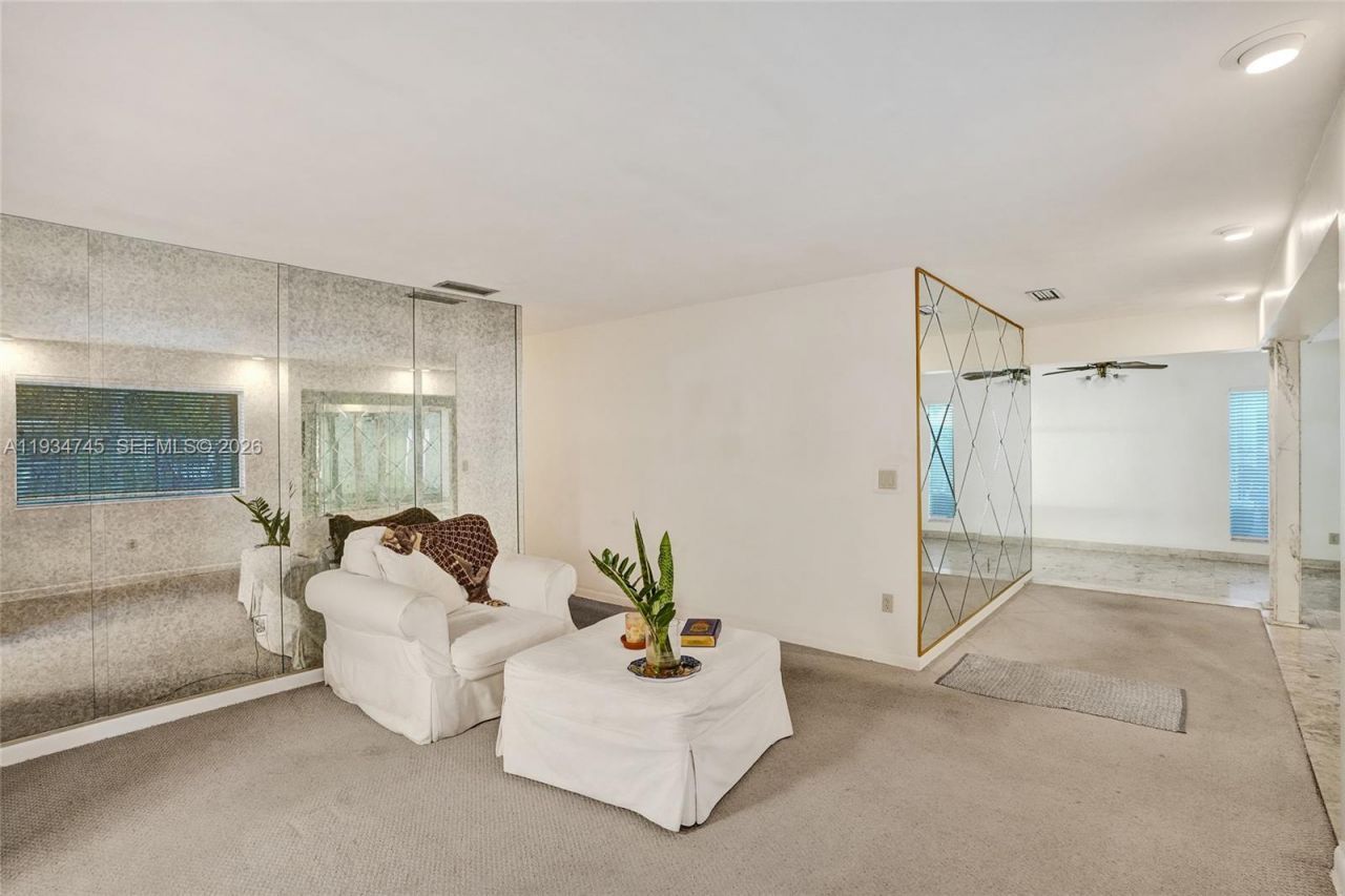 366 W 12th St, Hialeah, FL 33010 Photo