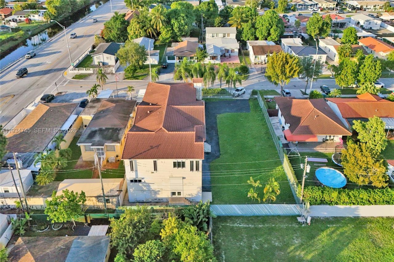 366 W 12th St, Hialeah, FL 33010 Photo