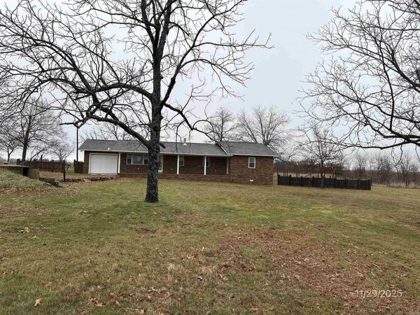 123 nevermore Drive, Marshall, AR 72650