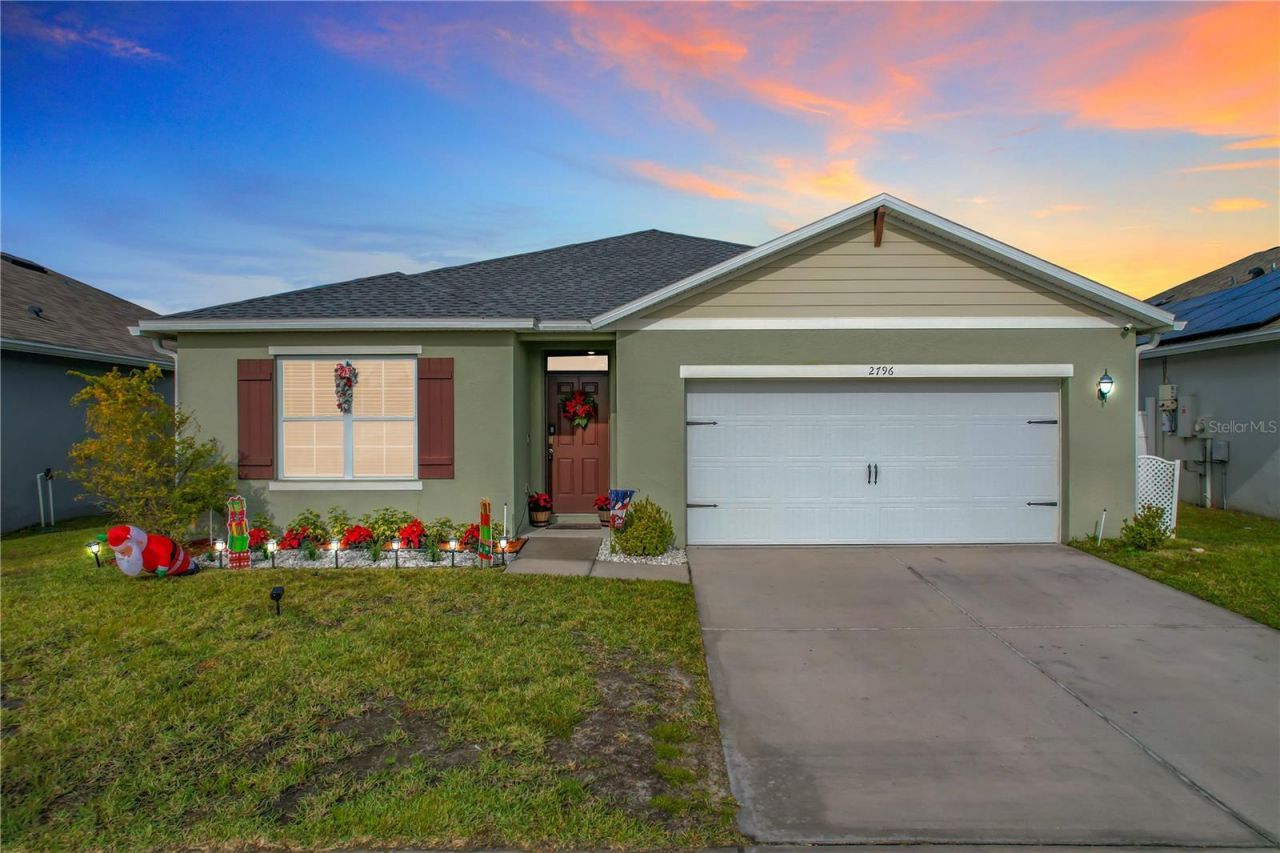 2796 Grandbury Grove Road, Lakeland, FL 33811 Main Photo