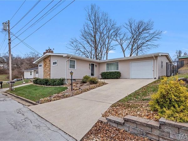 128 E 11th Street, Hermann, MO 65041